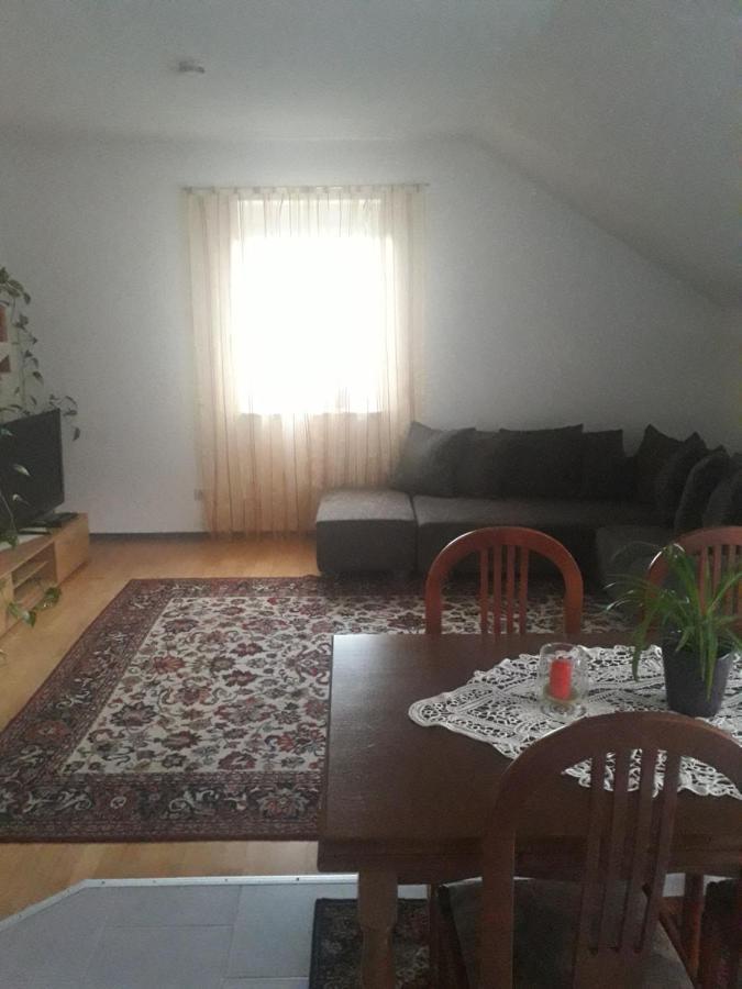 Ferienwohnung Lottstetten エクステリア 写真
