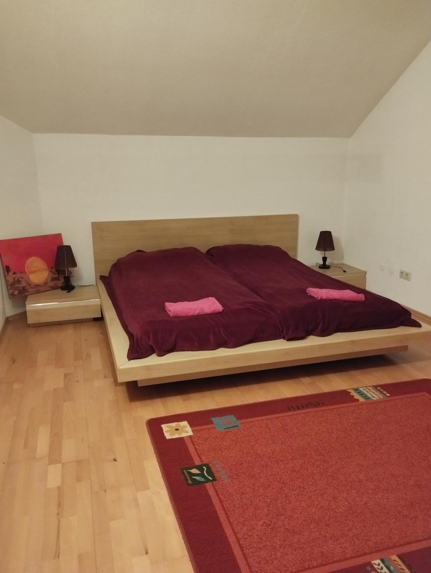 Ferienwohnung Lottstetten エクステリア 写真